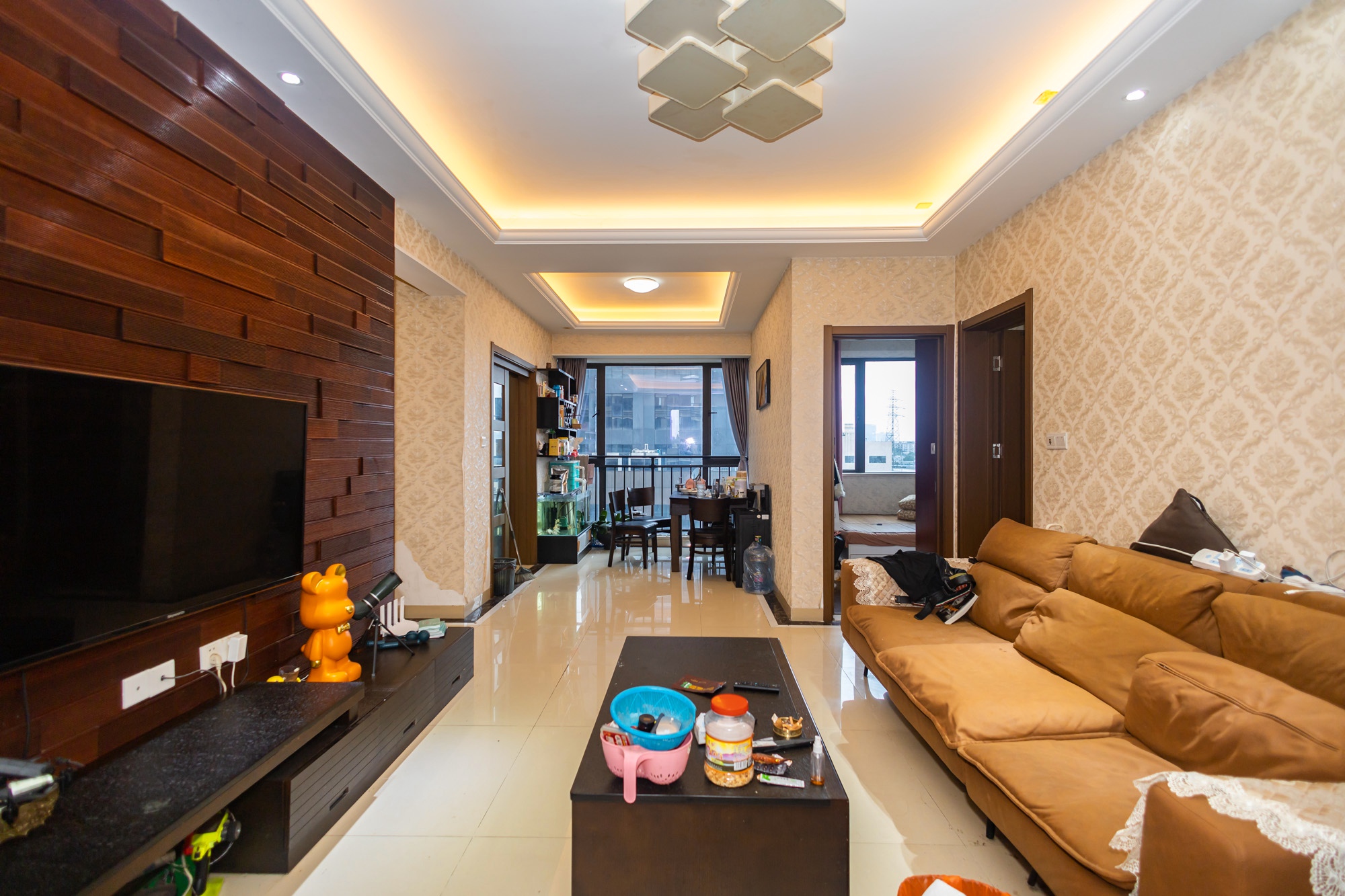 旺德府恺悦国际  3室2厅2卫    65.8万 旺德府恺悦国际  3室2厅2卫    65.8万客厅