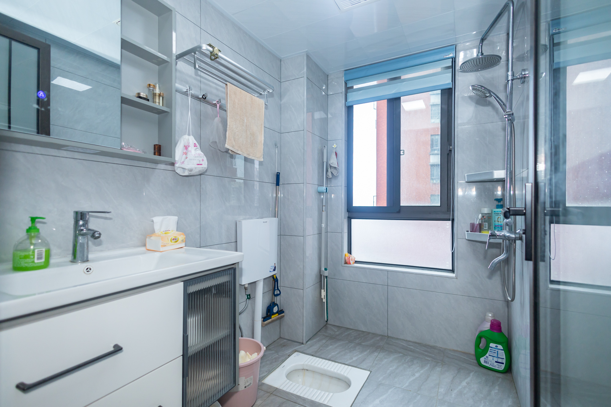 华润凤凰城二期 2室2厅1卫 85.0万 华润凤凰城二期 2室2厅1卫 85.0万卫生间