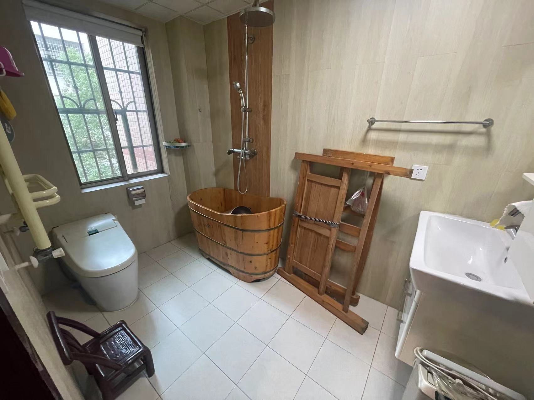 明月湖 4室2厅2卫 78.0万 明月湖 4室2厅2卫 78.0万室内图