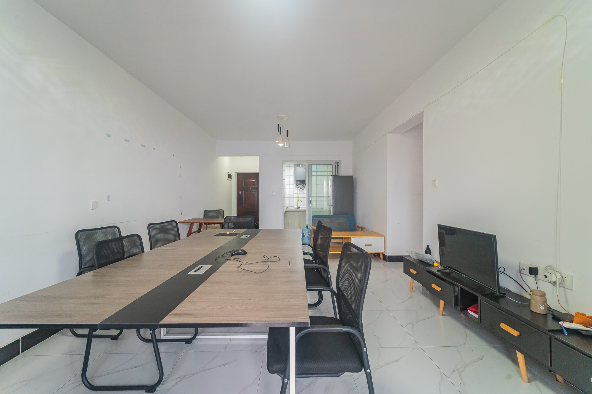 尚鑫海悦(新长海尚海城) 4室2厅2卫 96.0万 尚鑫海悦(新长海尚海城) 4室2厅2卫 96.0万客厅