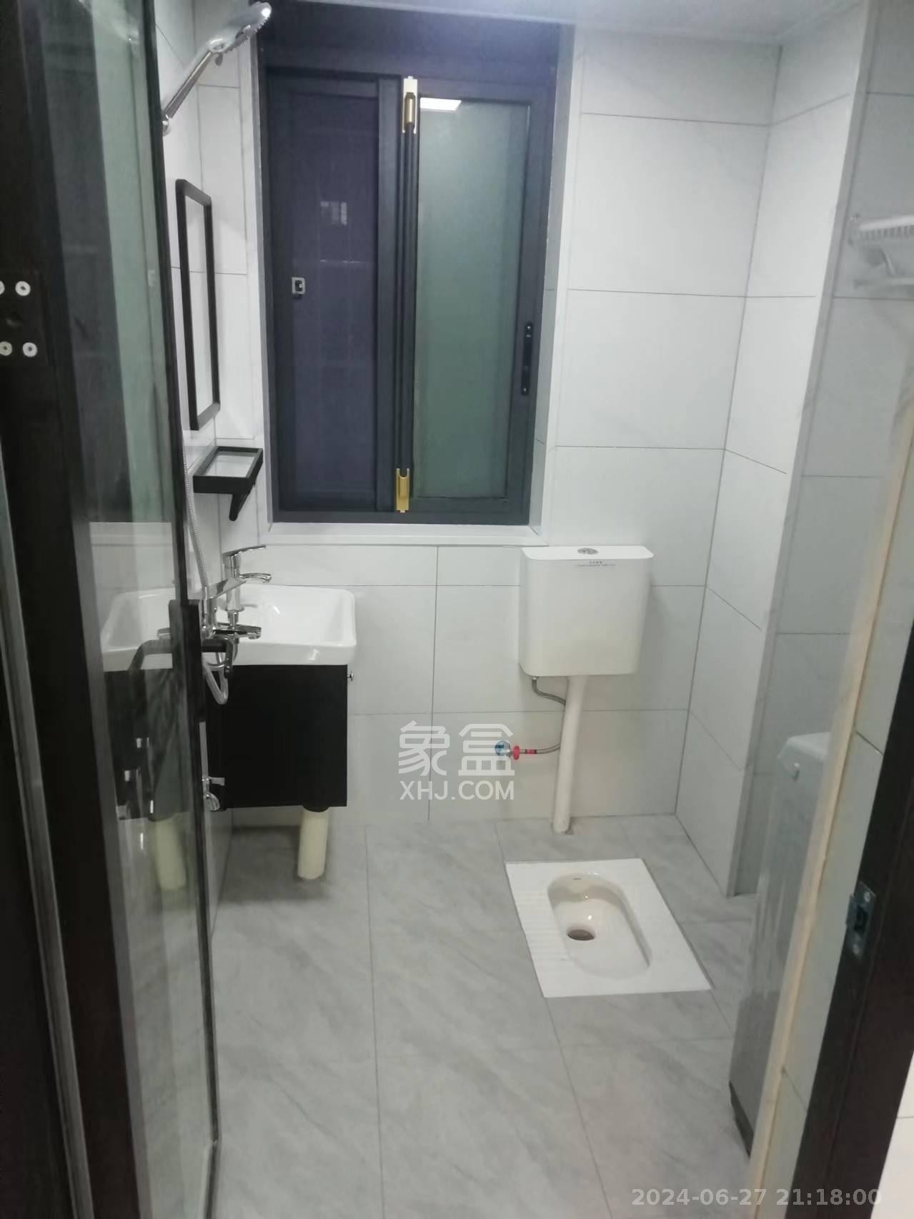 和康园小区  1室1厅1卫   1400.00元/月室内图