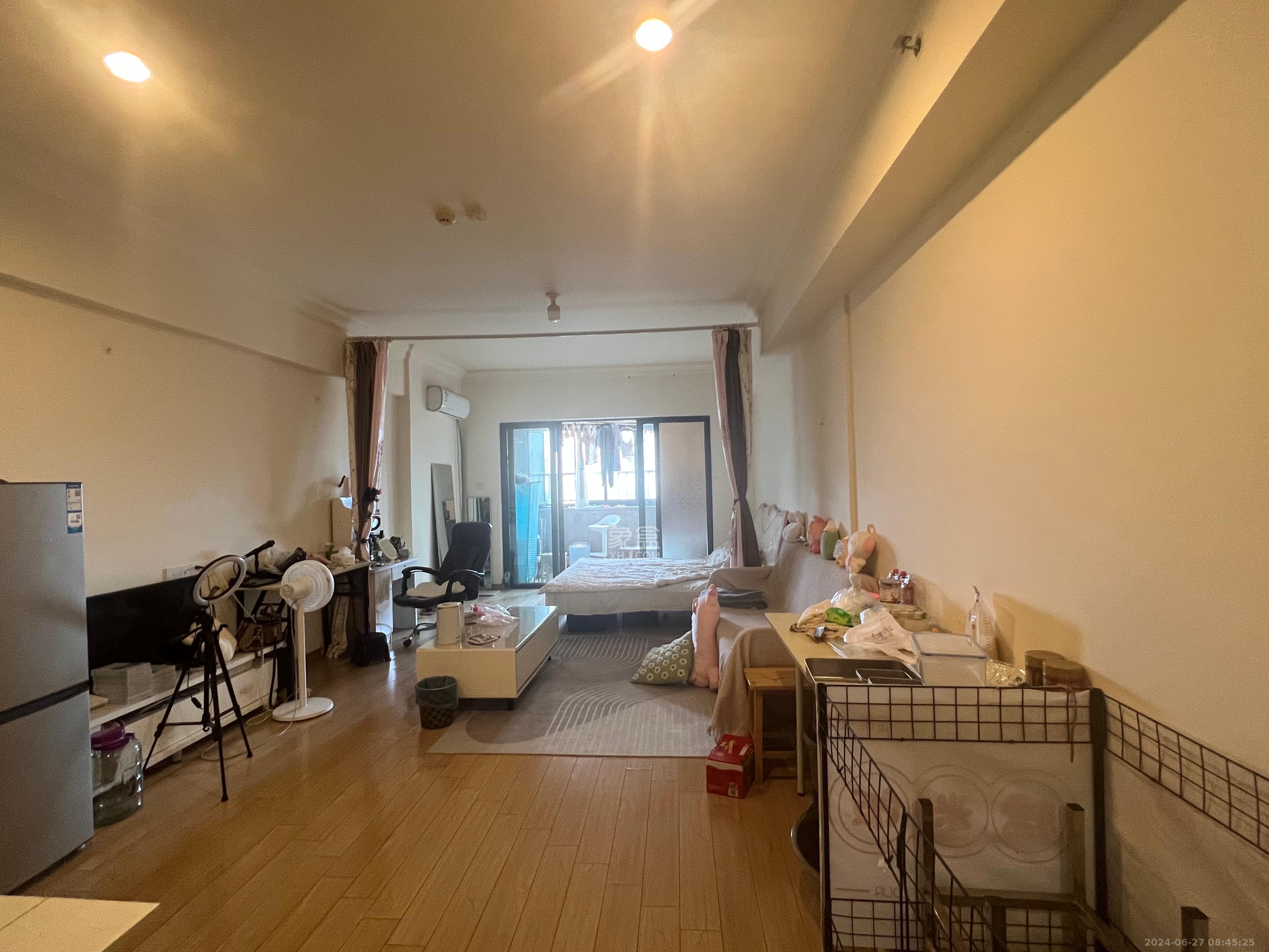 碧桂园威尼斯城  1室1厅1卫   1400.00元/月室内图1