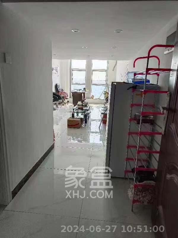 新兴企业中心  1室1厅1卫   1300.00元/月室内图