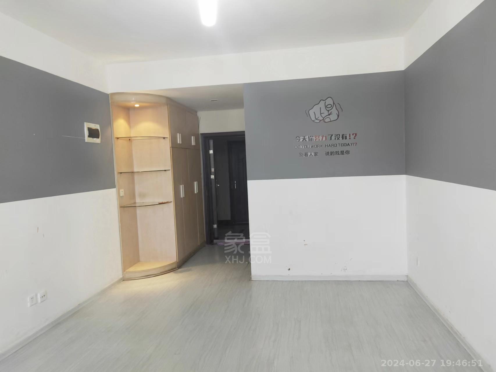三湘大厦  1室1厅1卫   1200.00元/月室内图