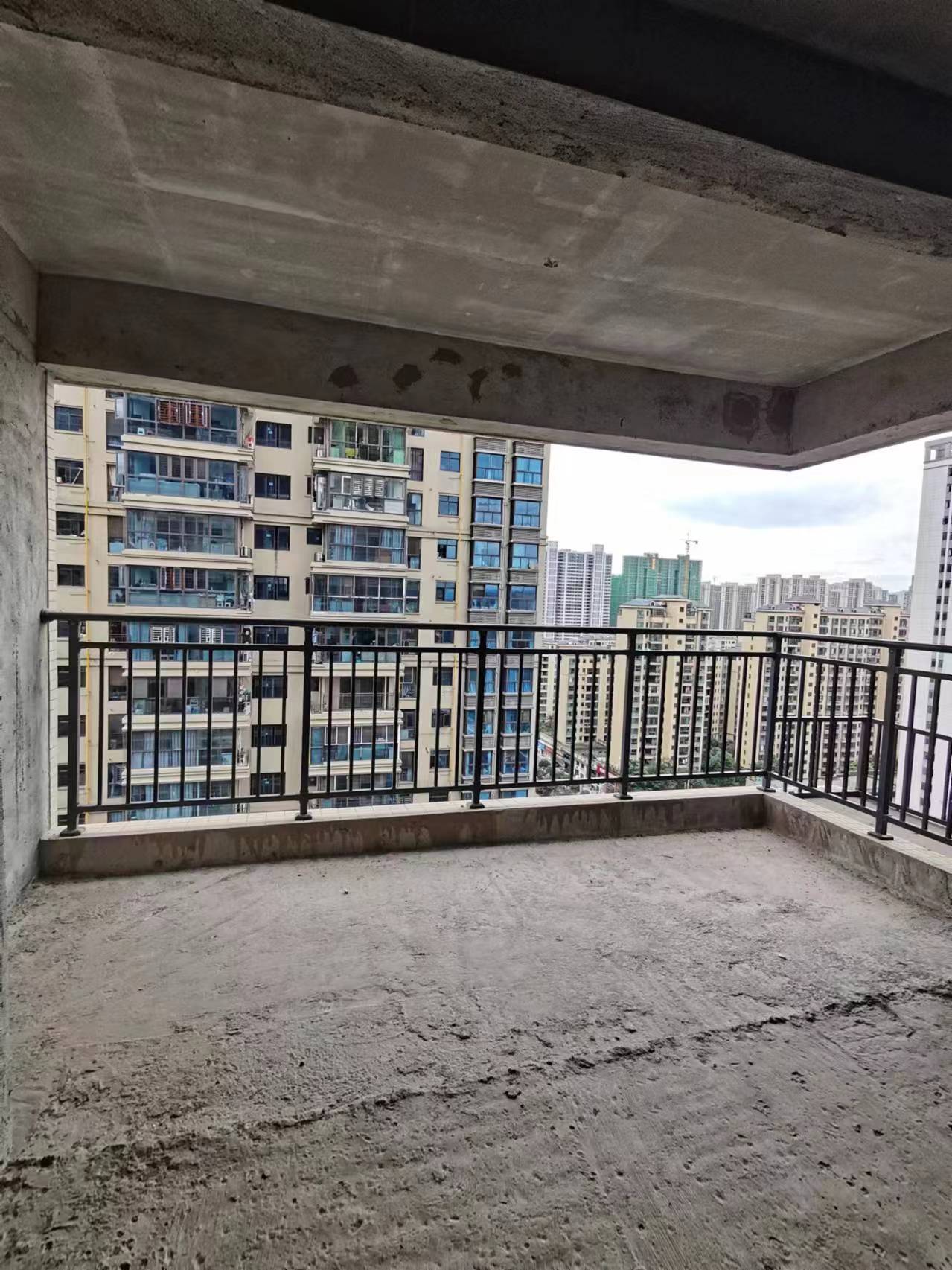 金河湾1881  4室2厅2卫   83.00万室内图