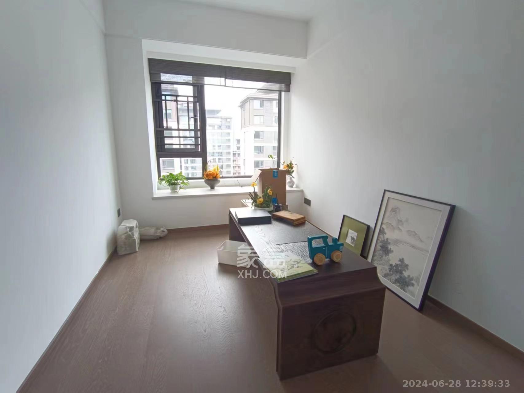 时代建发和著  5室2厅2卫   12000.00元/月室内图