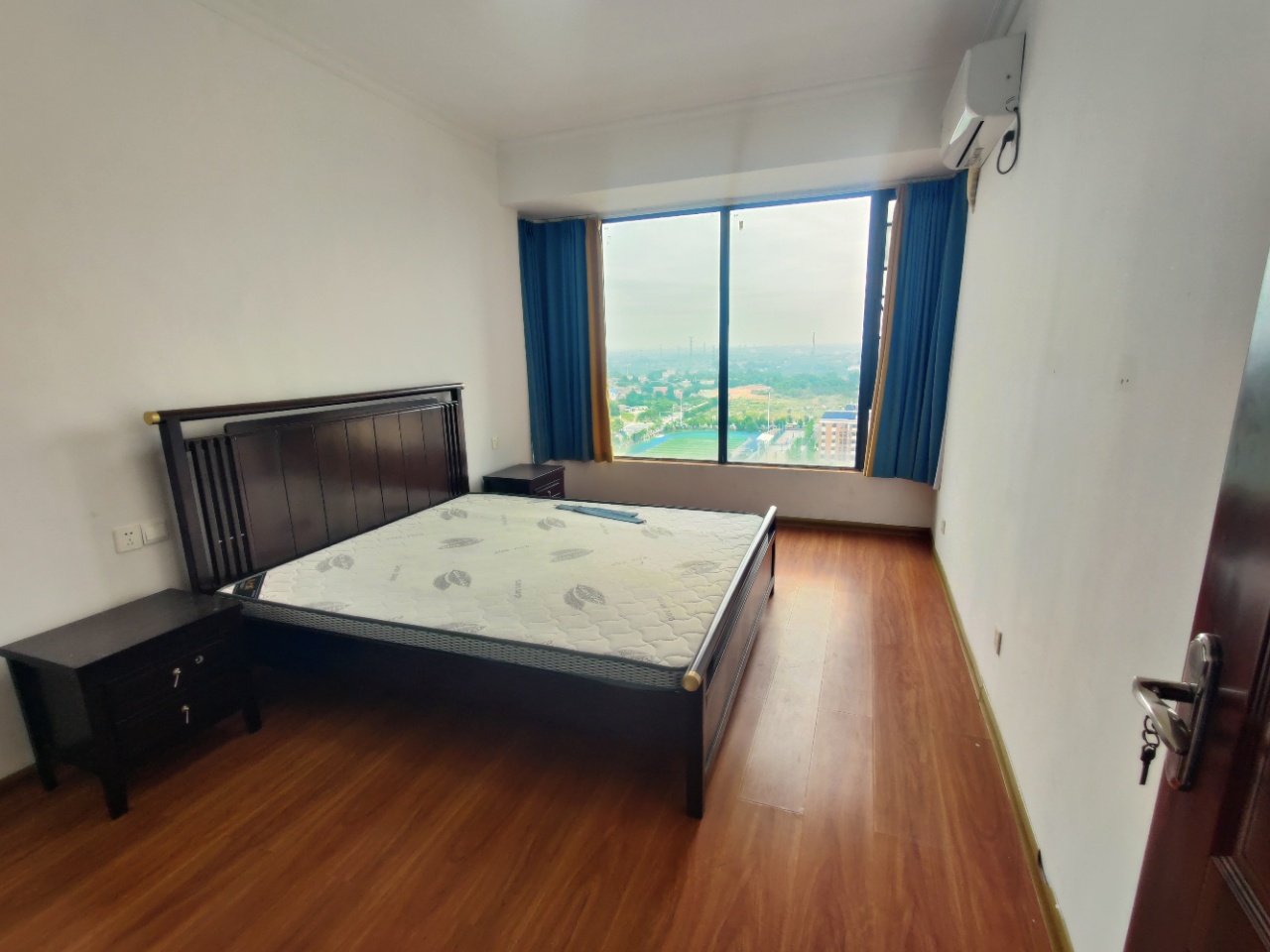 金轮翡翠名园 3室2厅2卫 78.80万 金轮翡翠名园 3室2厅2卫 78.80万室内图