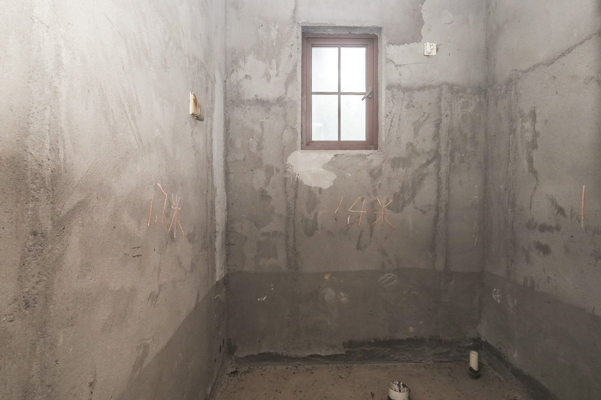 万业巴厘岛 5室3厅1卫 320.0万 万业巴厘岛 5室3厅1卫 320.0万卫生间