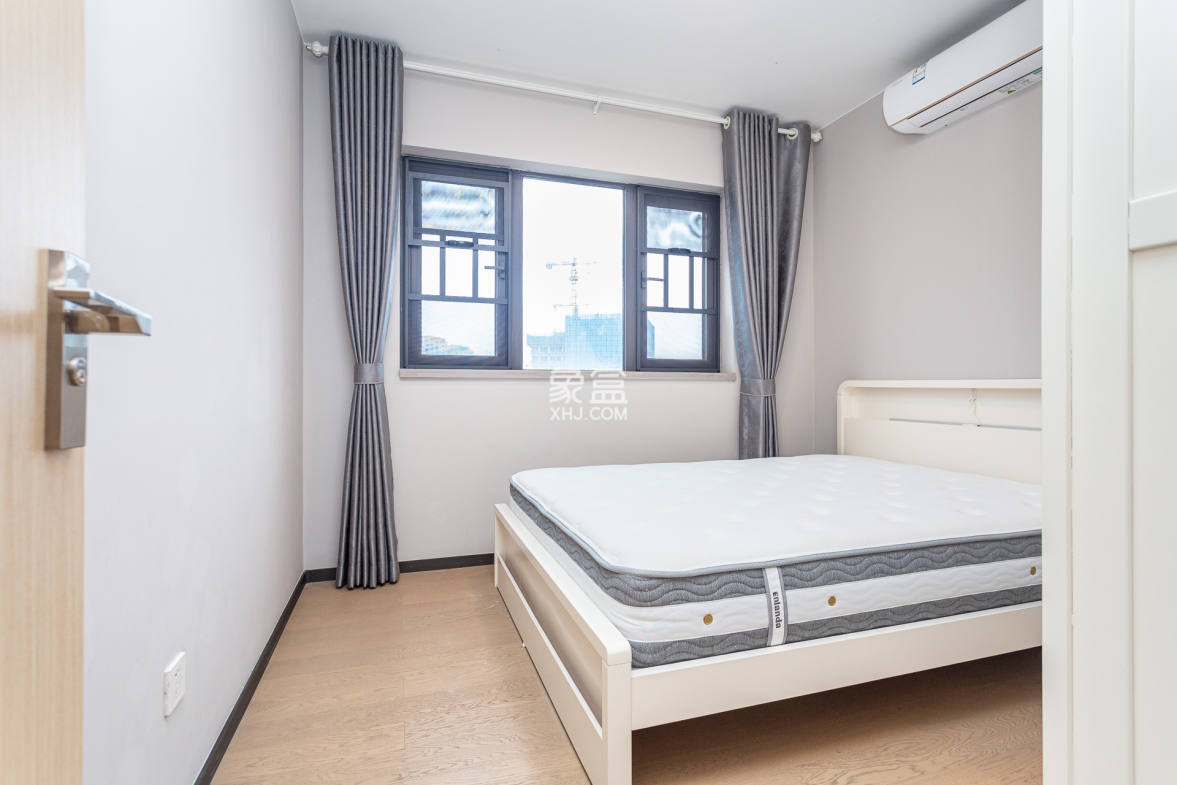 时代倾城.时代遇见 4室2厅2卫 180.4万 时代倾城.时代遇见 4室2厅2卫 180.4万卧室