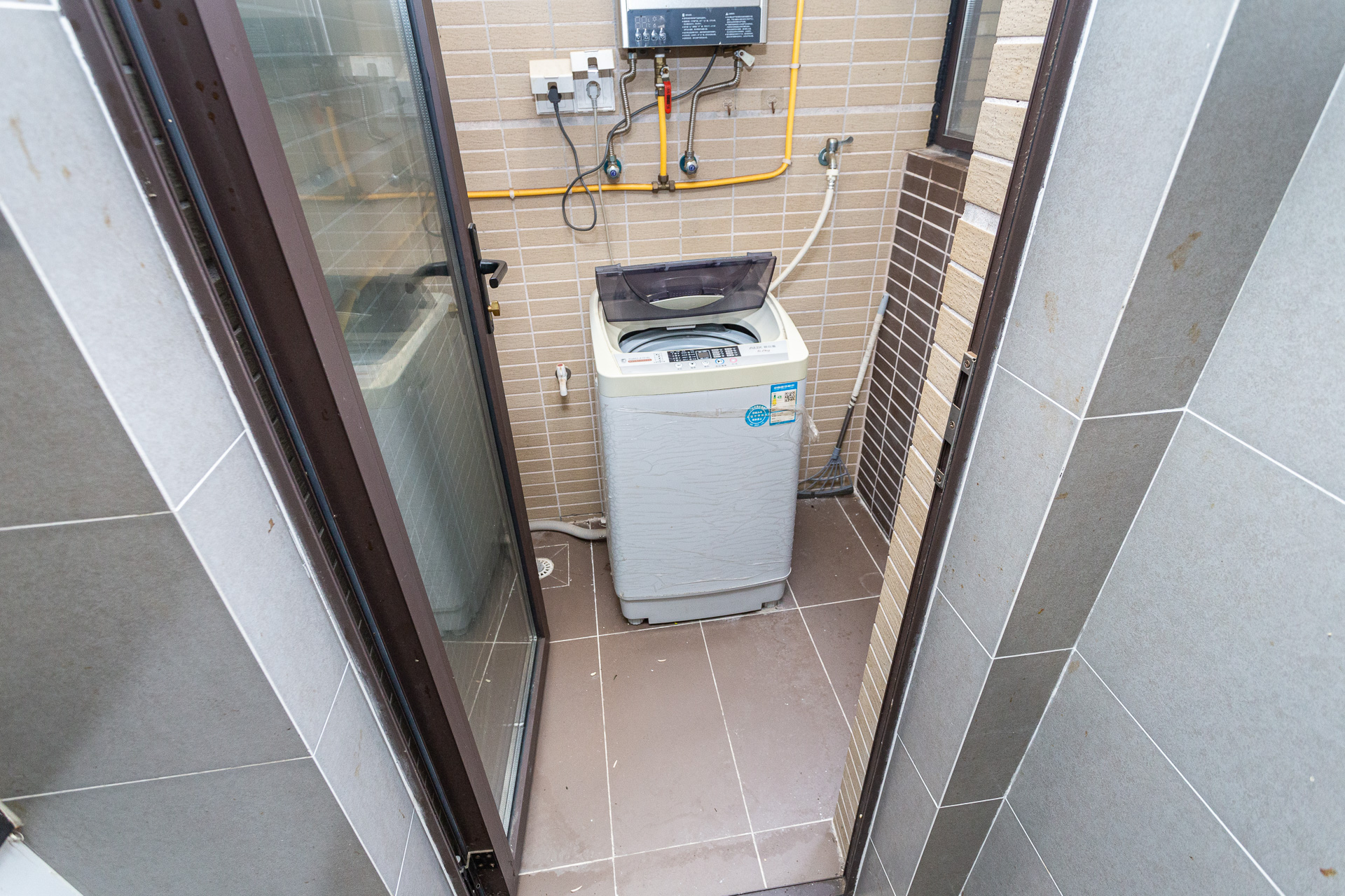 时代倾城二期 3室2厅1卫 78.8万 时代倾城二期 3室2厅1卫 78.8万阳台