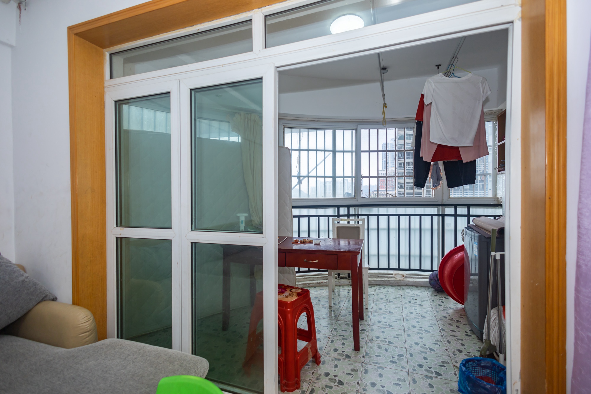 未来现代城 2室2厅1卫 45.6万 未来现代城 2室2厅1卫 45.6万阳台