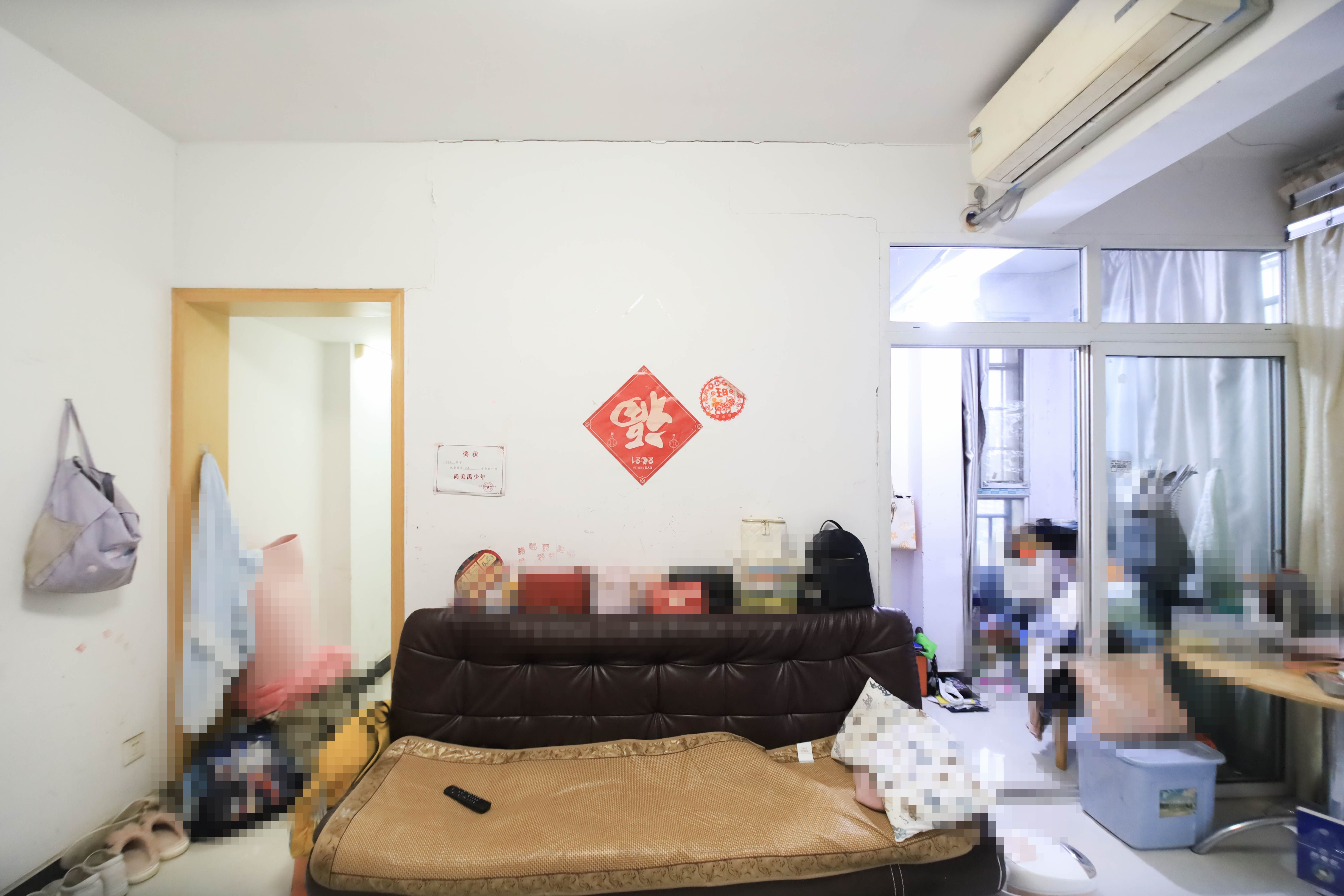 泰禹家园（彩云之翼家园一期、二期、三期）  2室1厅1卫   51.00万客厅