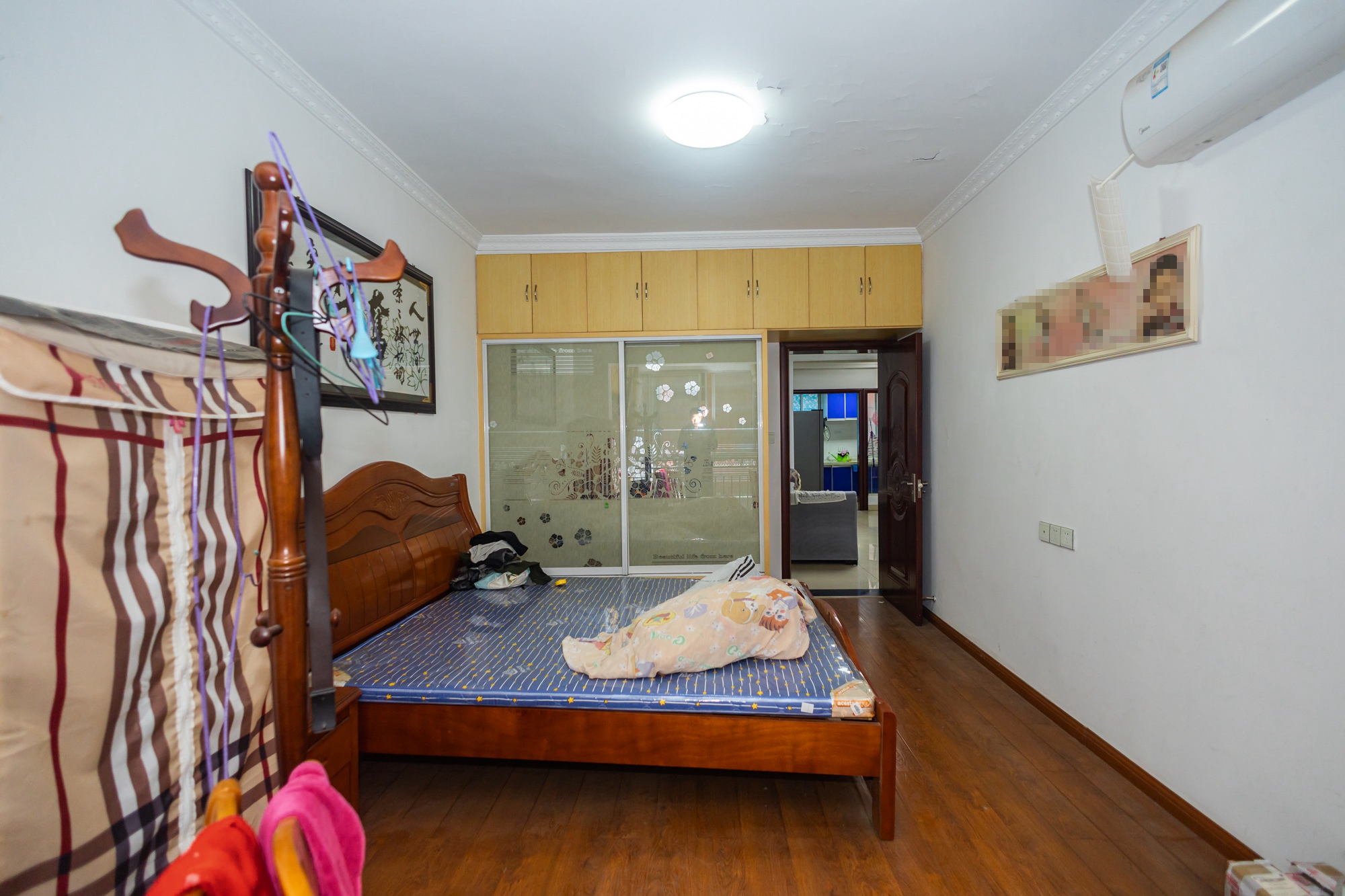 湘绣城 2室1厅1卫 47.8万 湘绣城 2室1厅1卫 47.8万卧室