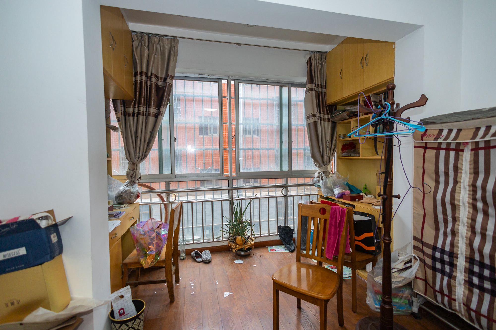 湘绣城 2室1厅1卫 47.8万 湘绣城 2室1厅1卫 47.8万阳台