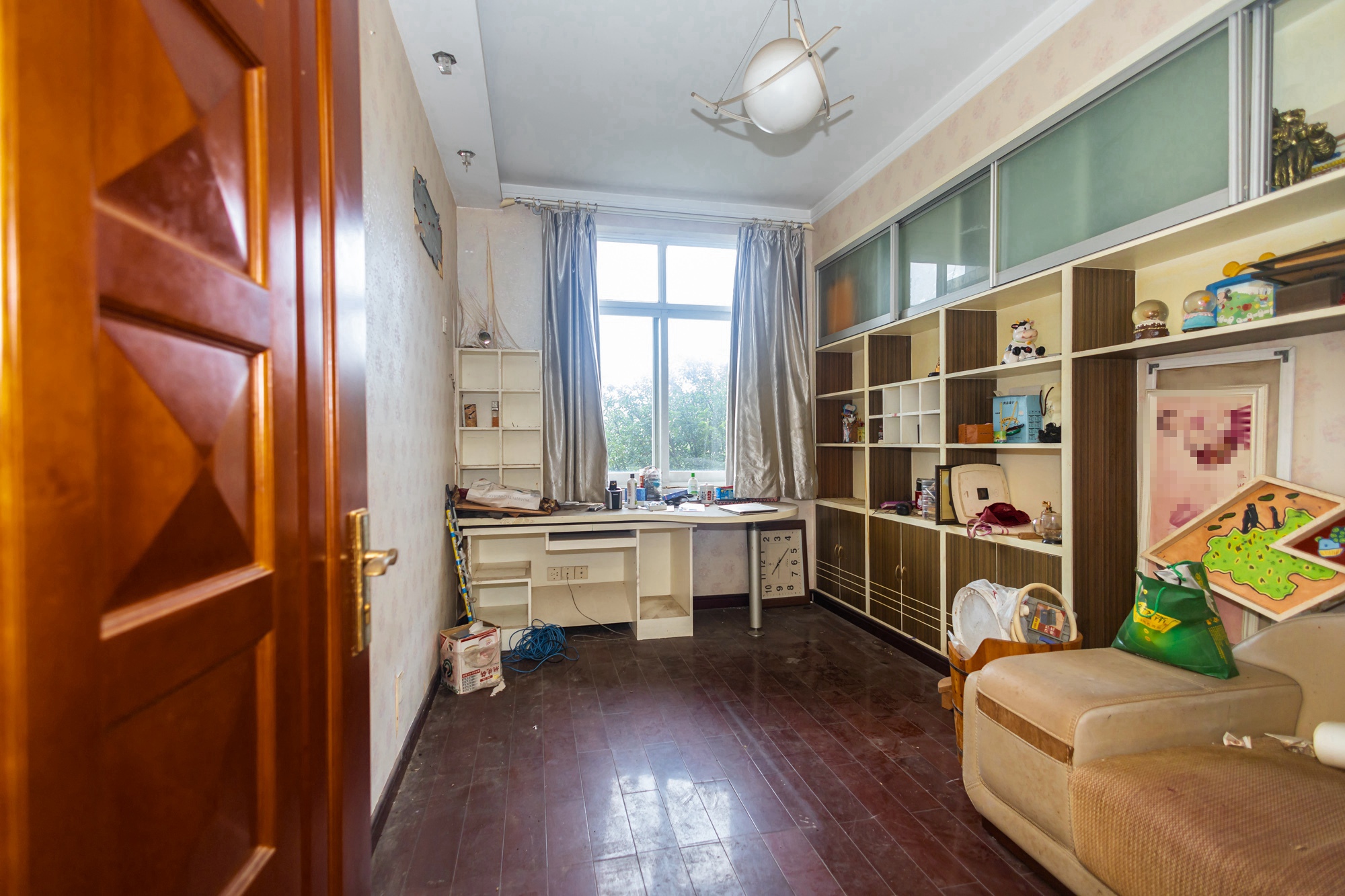 山水人家一二期 3室2厅2卫 75.0万 山水人家一二期 3室2厅2卫 75.0万卧室