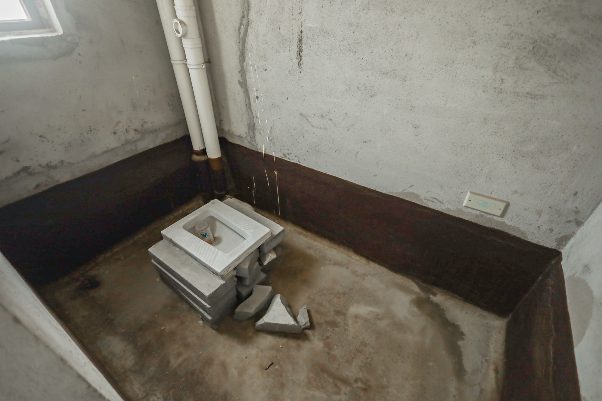 保利西海岸A区  4室2厅2卫    278.0万卫生间