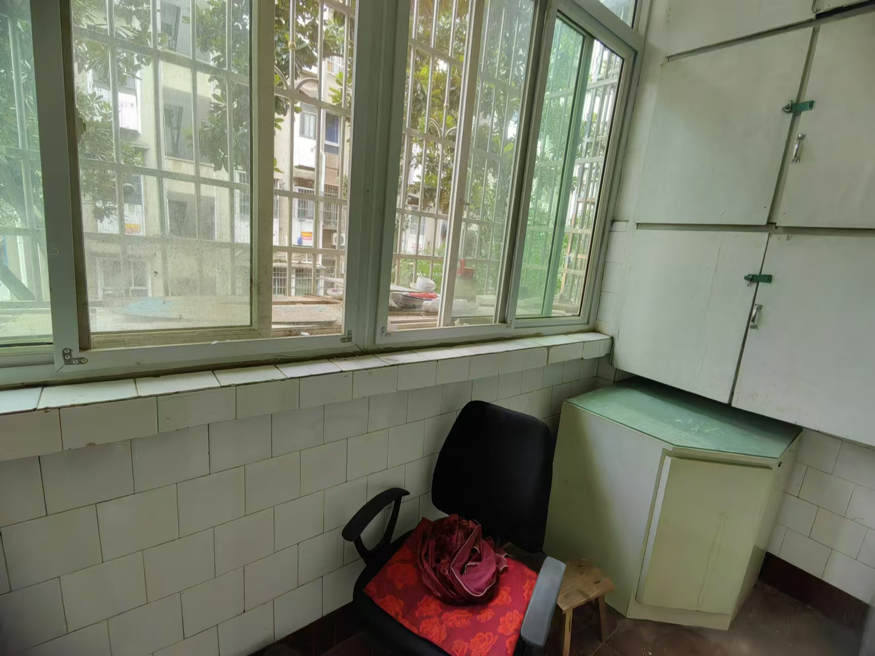 北山一村 1室0厅0卫 16.0万 北山一村 1室0厅0卫 16.0万室内图