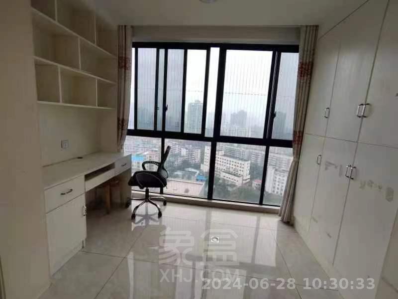 铂金时代 2室0厅0卫 1600.00元/月 铂金时代 2室0厅0卫 1600.00元/月室内图