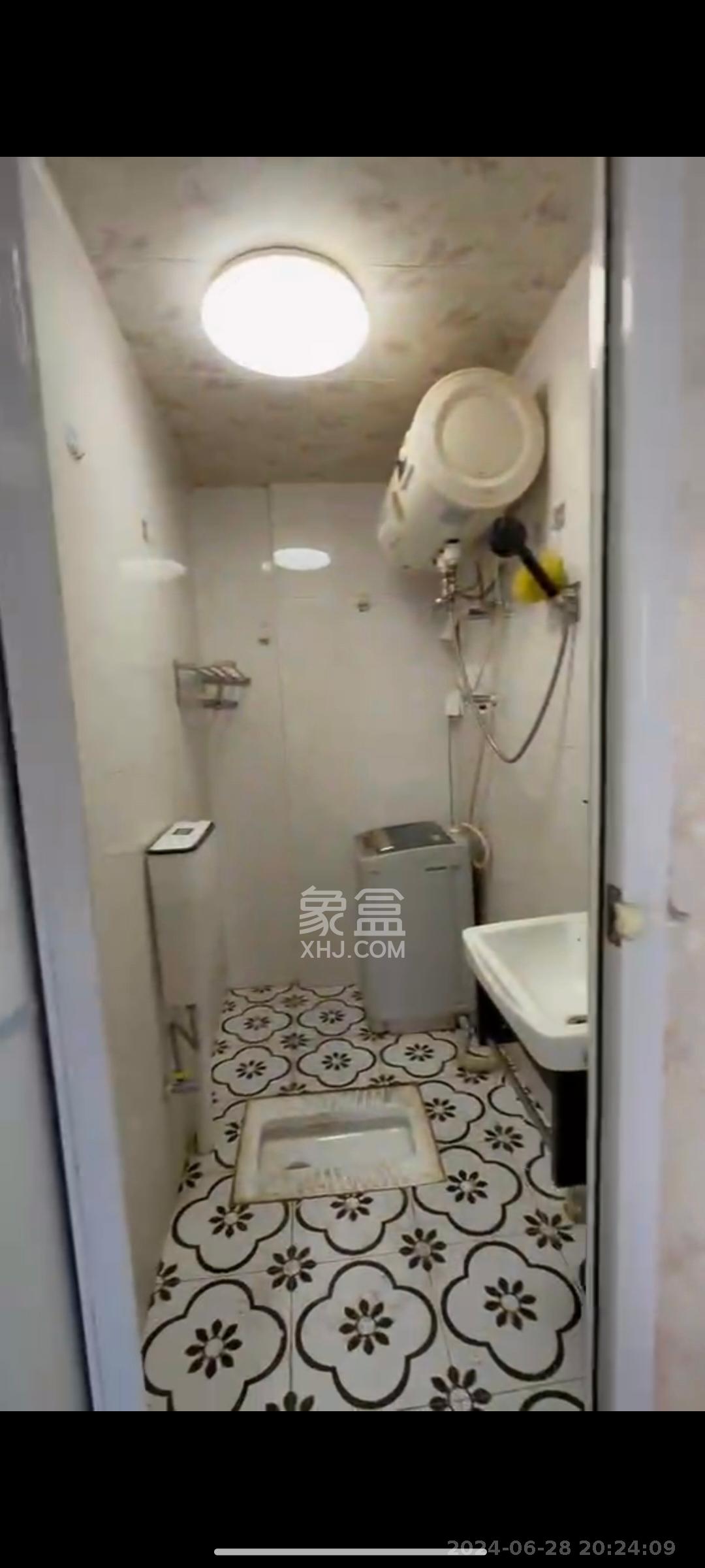 湘华大厦  1室1厅1卫   1300.00元/月室内图