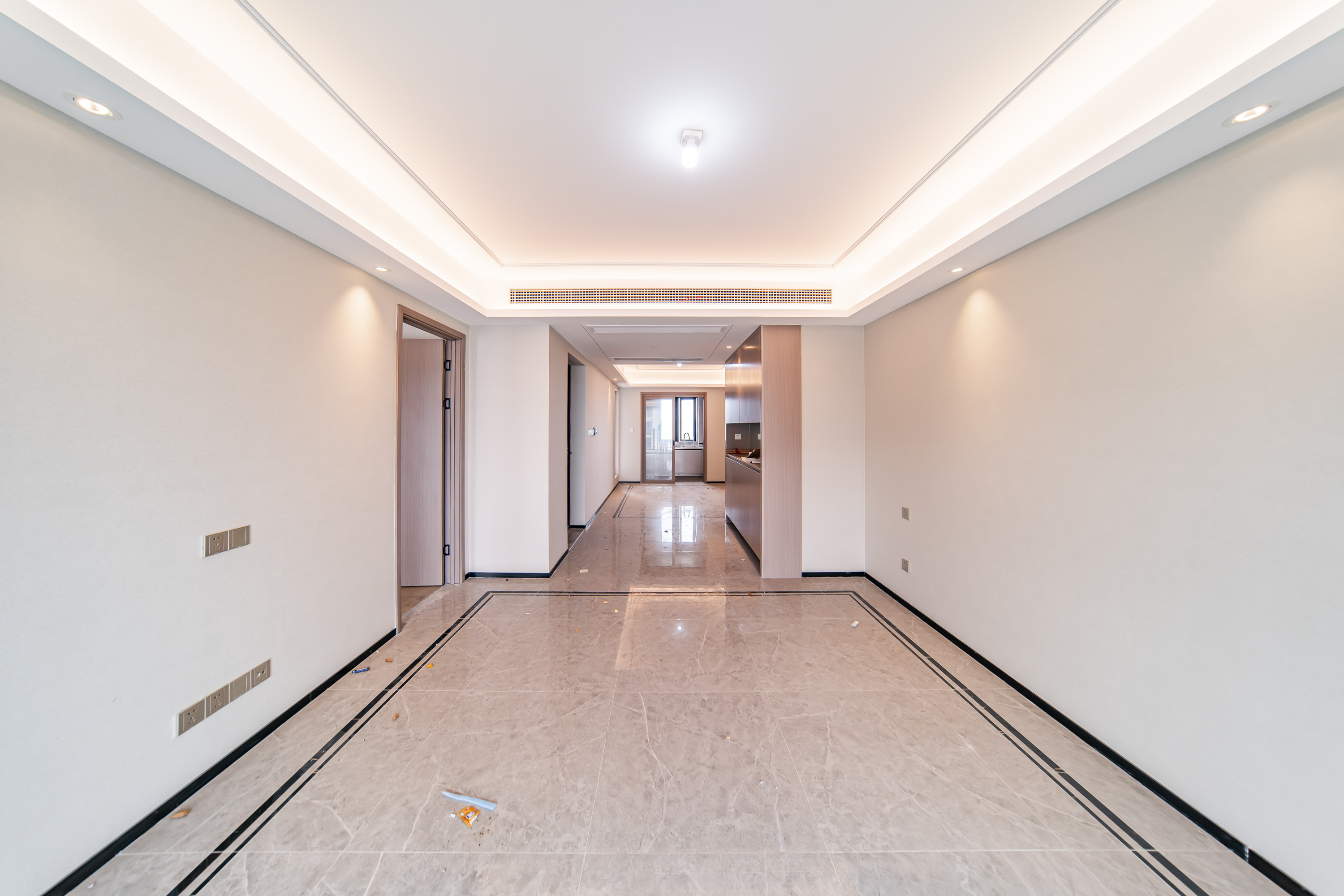 建发电建江山悦  4室2厅2卫   175.00万