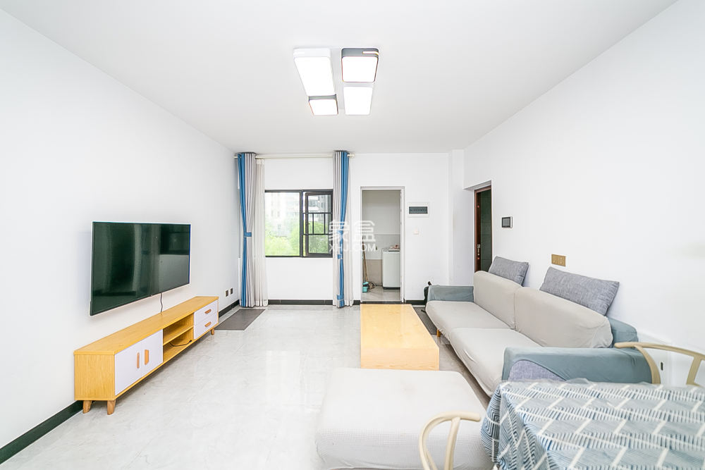 华银南苑融域  3室2厅1卫    88.0万