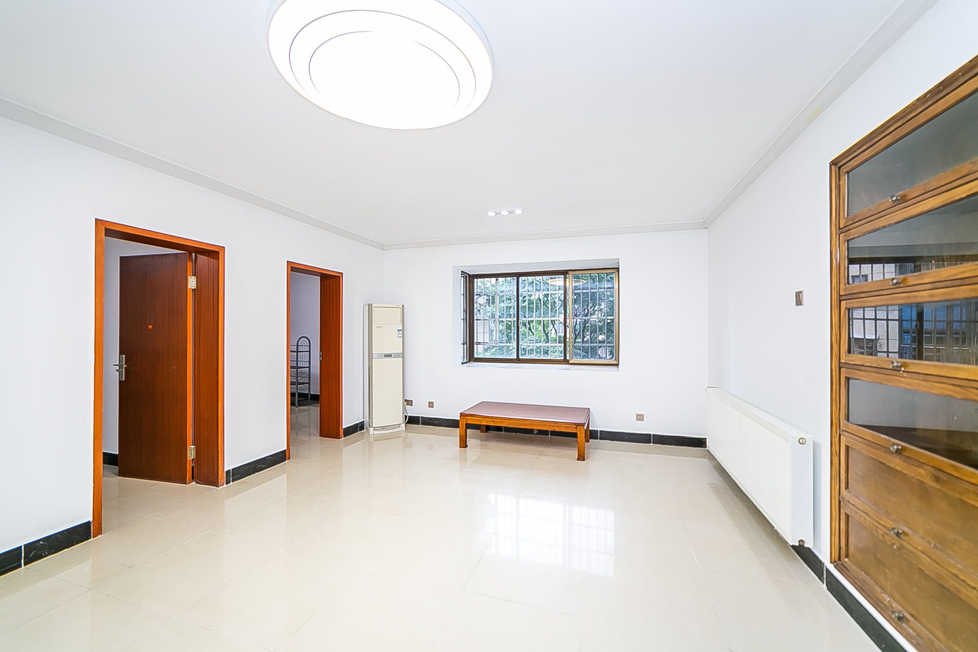 芙蓉蓉苑  2室2厅1卫    91.8万 芙蓉蓉苑  2室2厅1卫    91.8万客厅