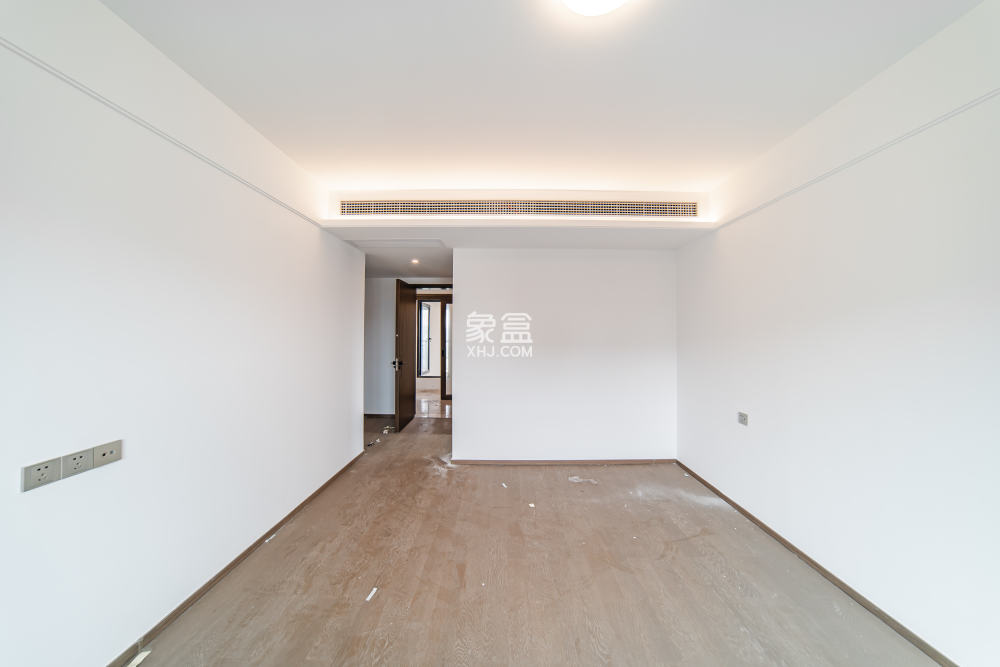 建發(fā)電建江山悅  4室2廳2衛(wèi)    203.0萬(wàn)
