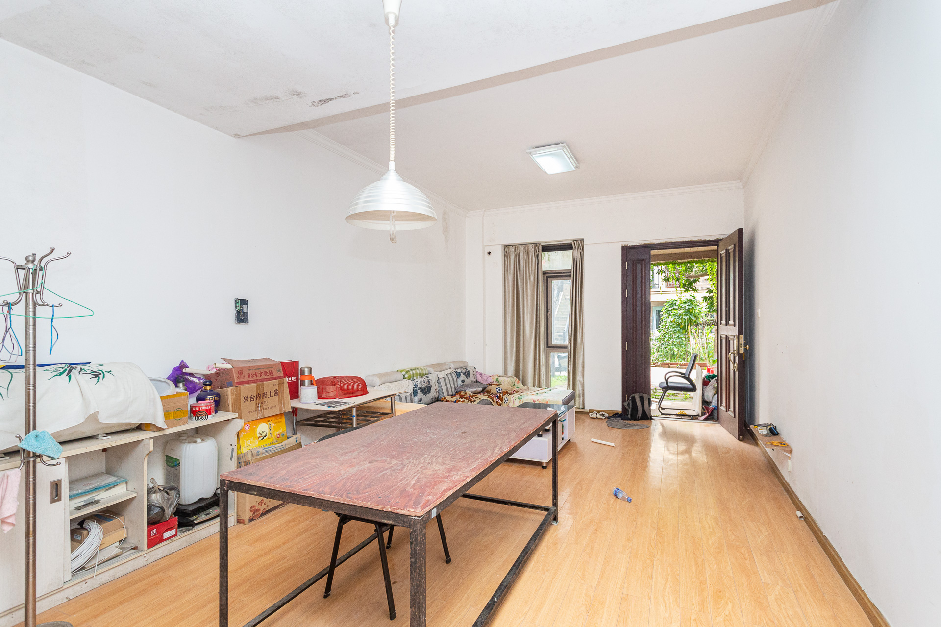 盈峰翠邸 3室2厅1卫 85.0万 盈峰翠邸 3室2厅1卫 85.0万客厅