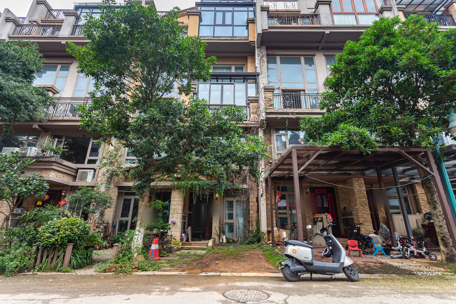 盈峰翠邸 3室2厅1卫 85.0万 盈峰翠邸 3室2厅1卫 85.0万其他