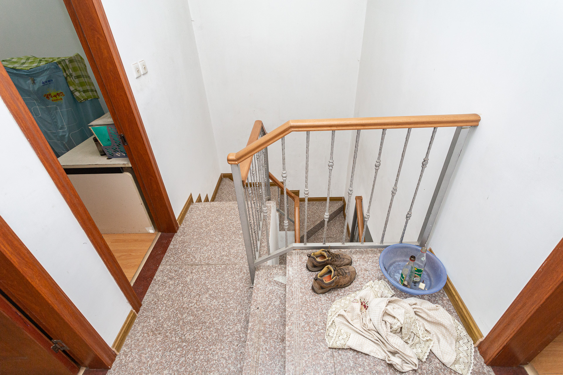 盈峰翠邸 3室2厅1卫 85.0万 盈峰翠邸 3室2厅1卫 85.0万其他