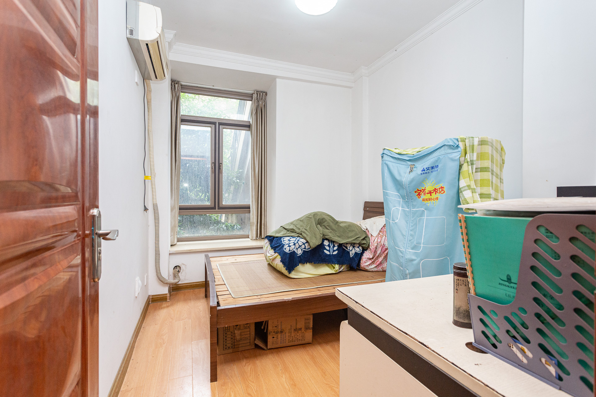 盈峰翠邸 3室2厅1卫 85.0万 盈峰翠邸 3室2厅1卫 85.0万卧室