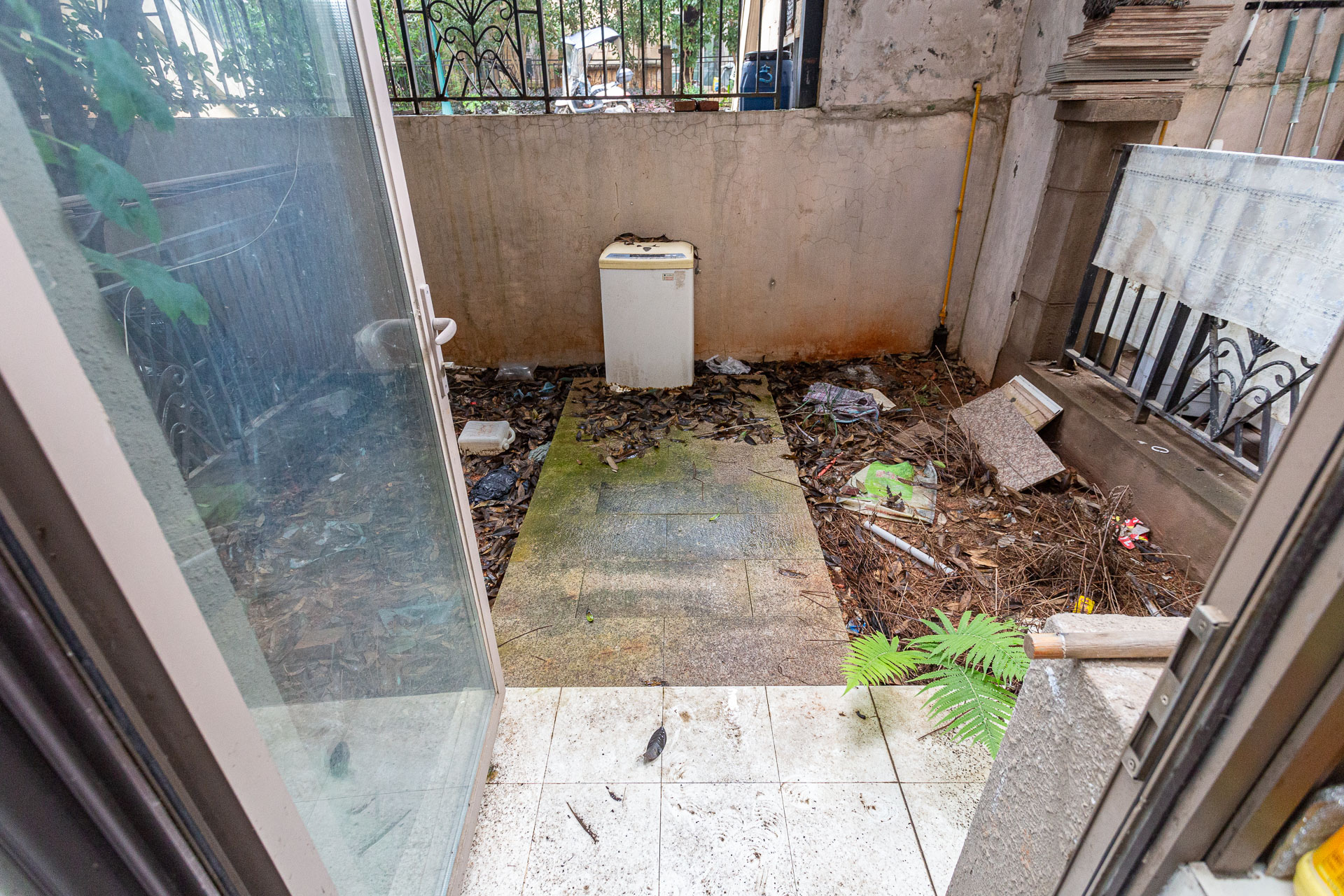 盈峰翠邸 3室2厅1卫 85.0万 盈峰翠邸 3室2厅1卫 85.0万阳台