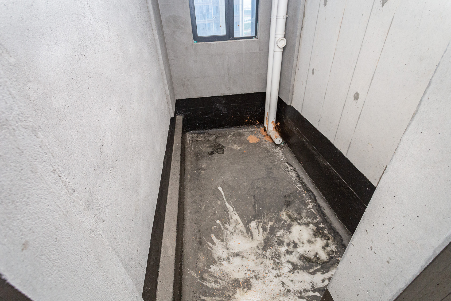 润和滨江广场(润和中央广场) 4室2厅2卫 135.0万 润和滨江广场(润和中央广场) 4室2厅2卫 135.0万卫生间