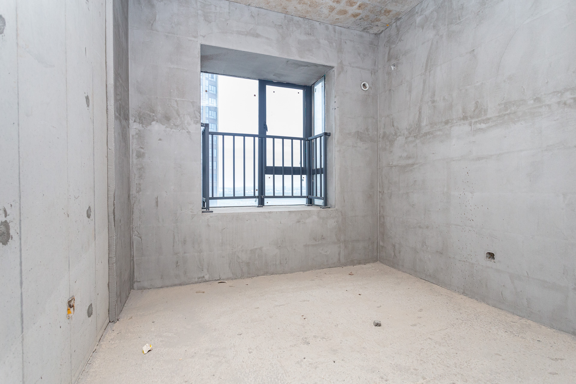 润和滨江广场(润和中央广场) 4室2厅2卫 135.0万 润和滨江广场(润和中央广场) 4室2厅2卫 135.0万卧室