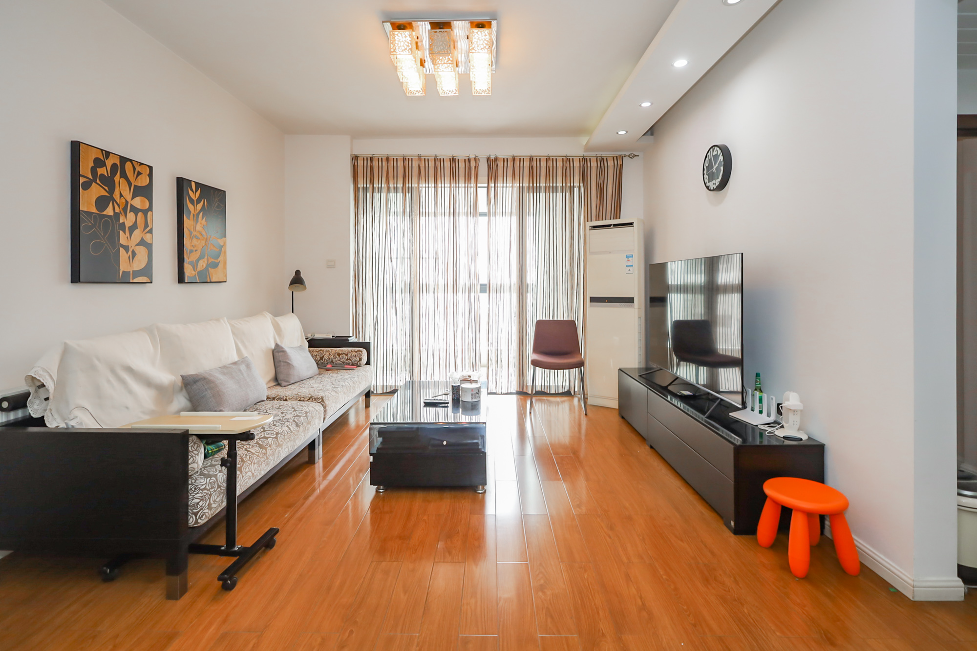 景秀江山  2室2厅1卫    130.0万 景秀江山  2室2厅1卫    130.0万