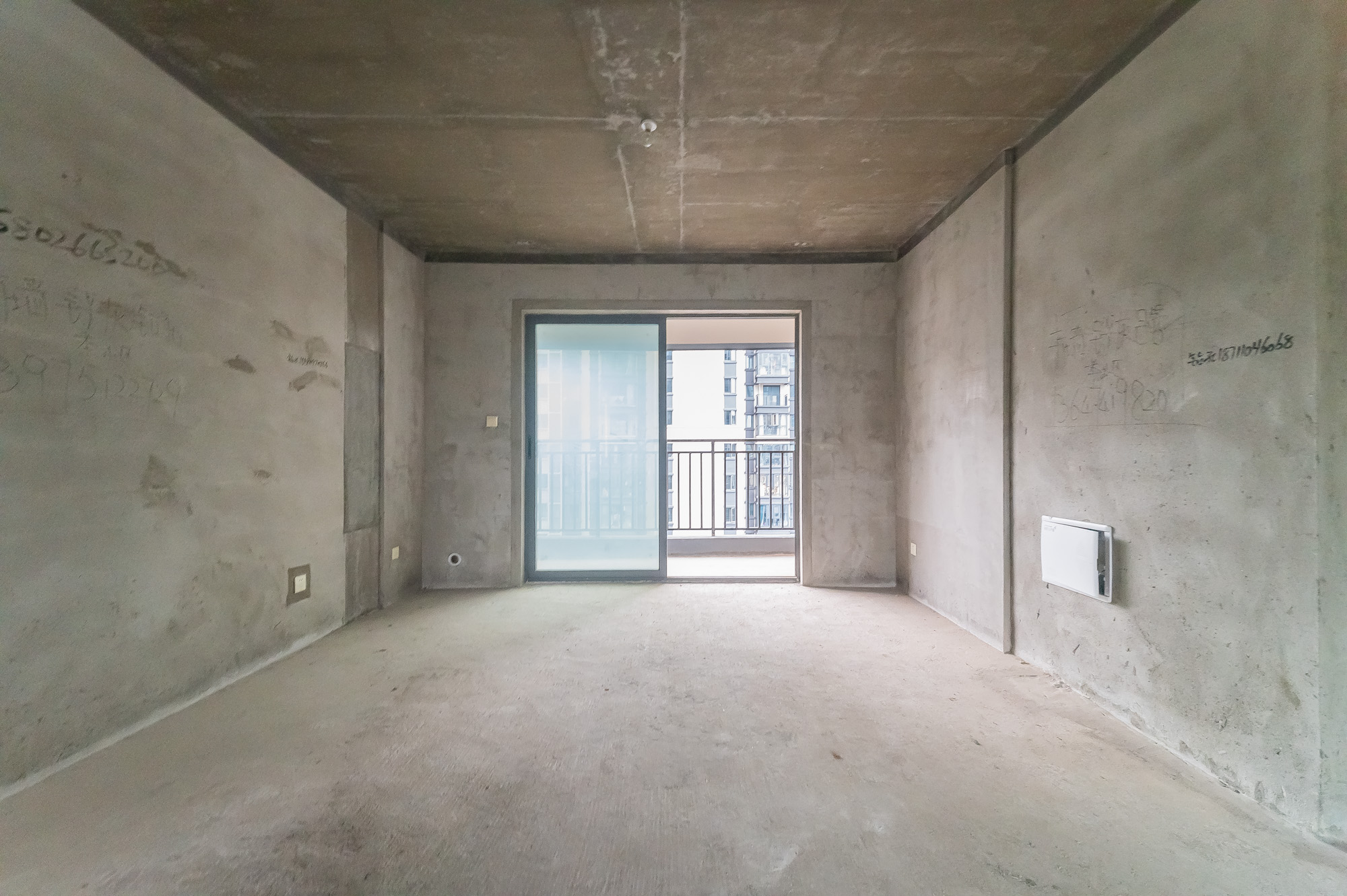 中建悦和城  4室2厅2卫    118.8万 中建悦和城  4室2厅2卫    118.8万客厅