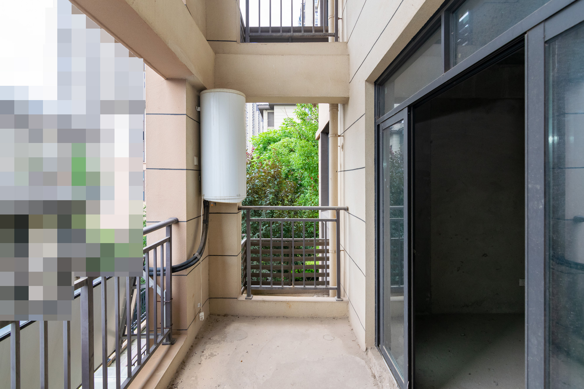 澳海望洲府 4室2厅2卫 108.0万 澳海望洲府 4室2厅2卫 108.0万阳台