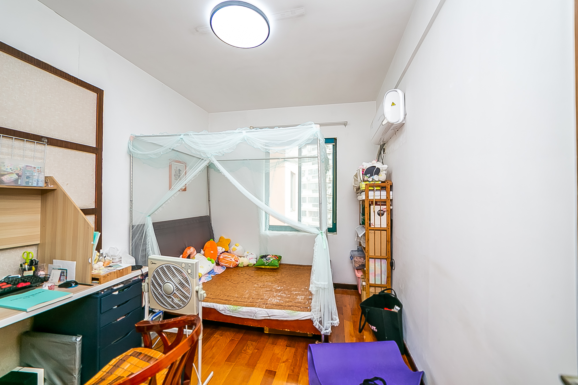 华盛家园  3室2厅2卫    95.0万卧室