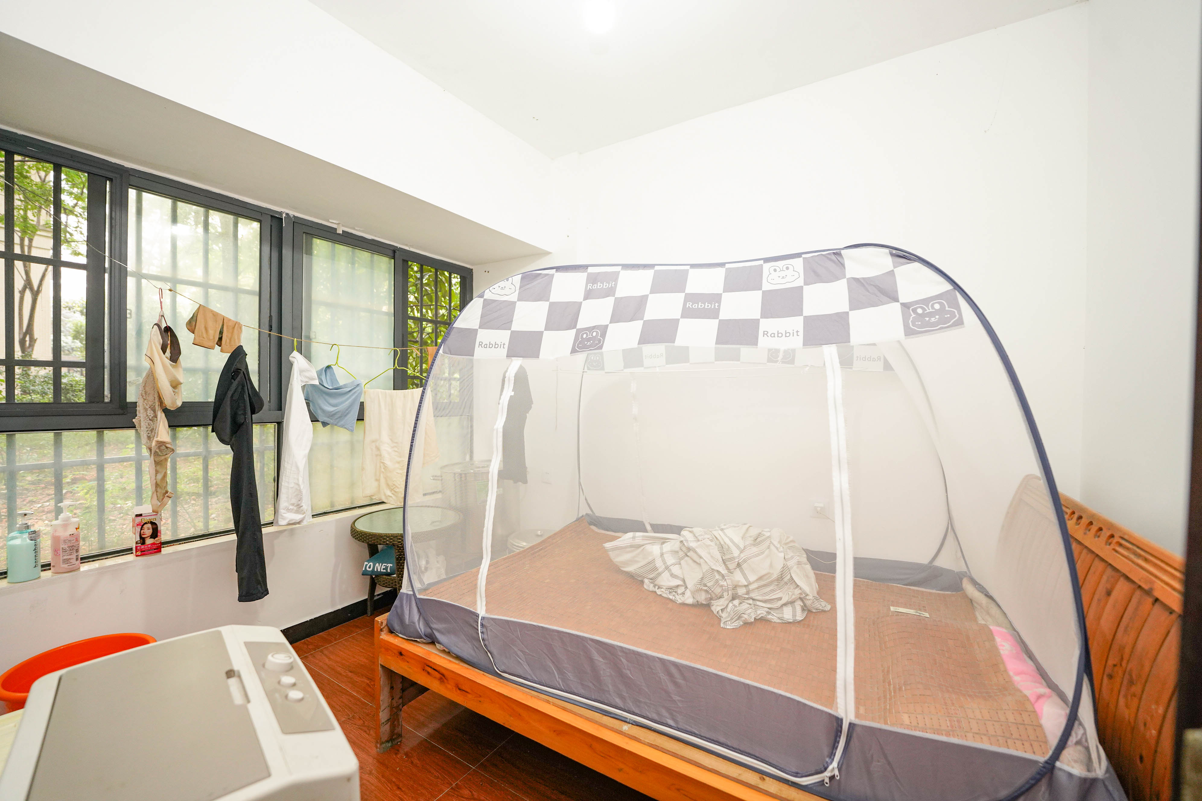 五矿紫湖香醍 3室2厅1卫 55.00万 五矿紫湖香醍 3室2厅1卫 55.00万卧室