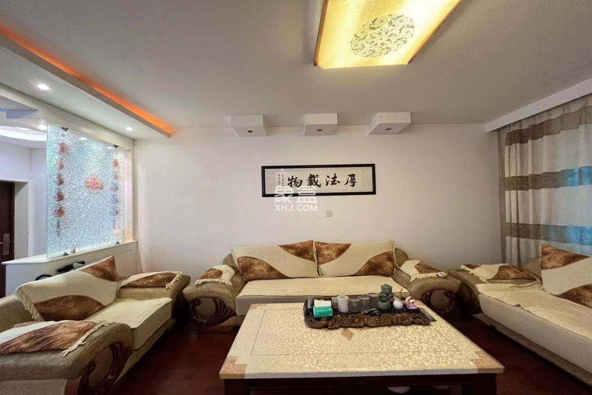 香草园  1室0厅0卫    61.8万 香草园  1室0厅0卫    61.8万室内图