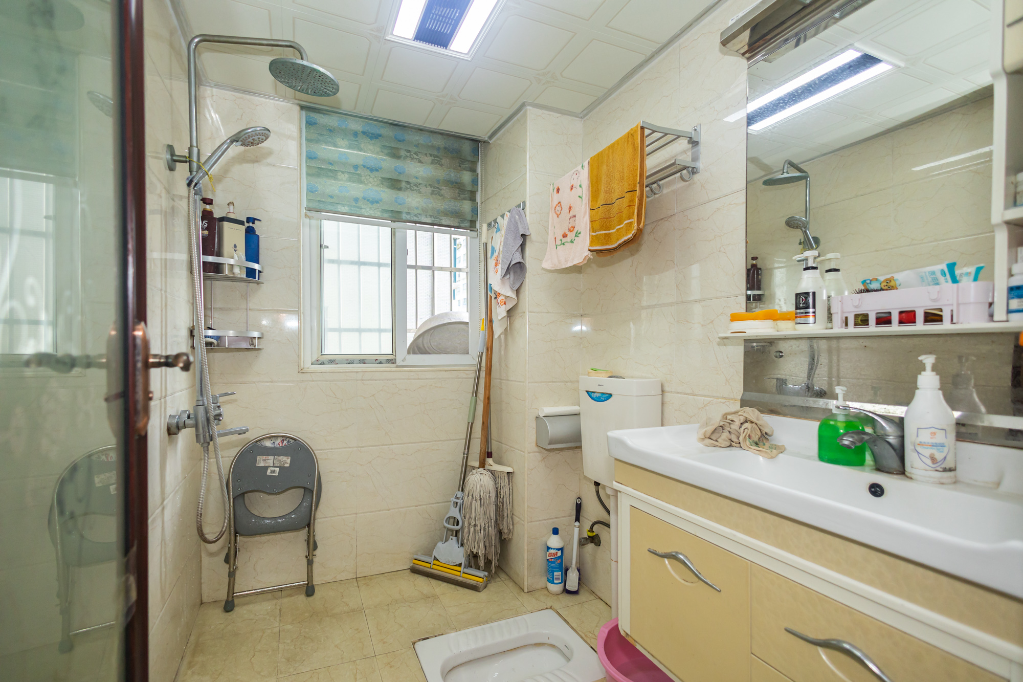 时代星城  2室2厅1卫    48.8万 时代星城  2室2厅1卫    48.8万卫生间