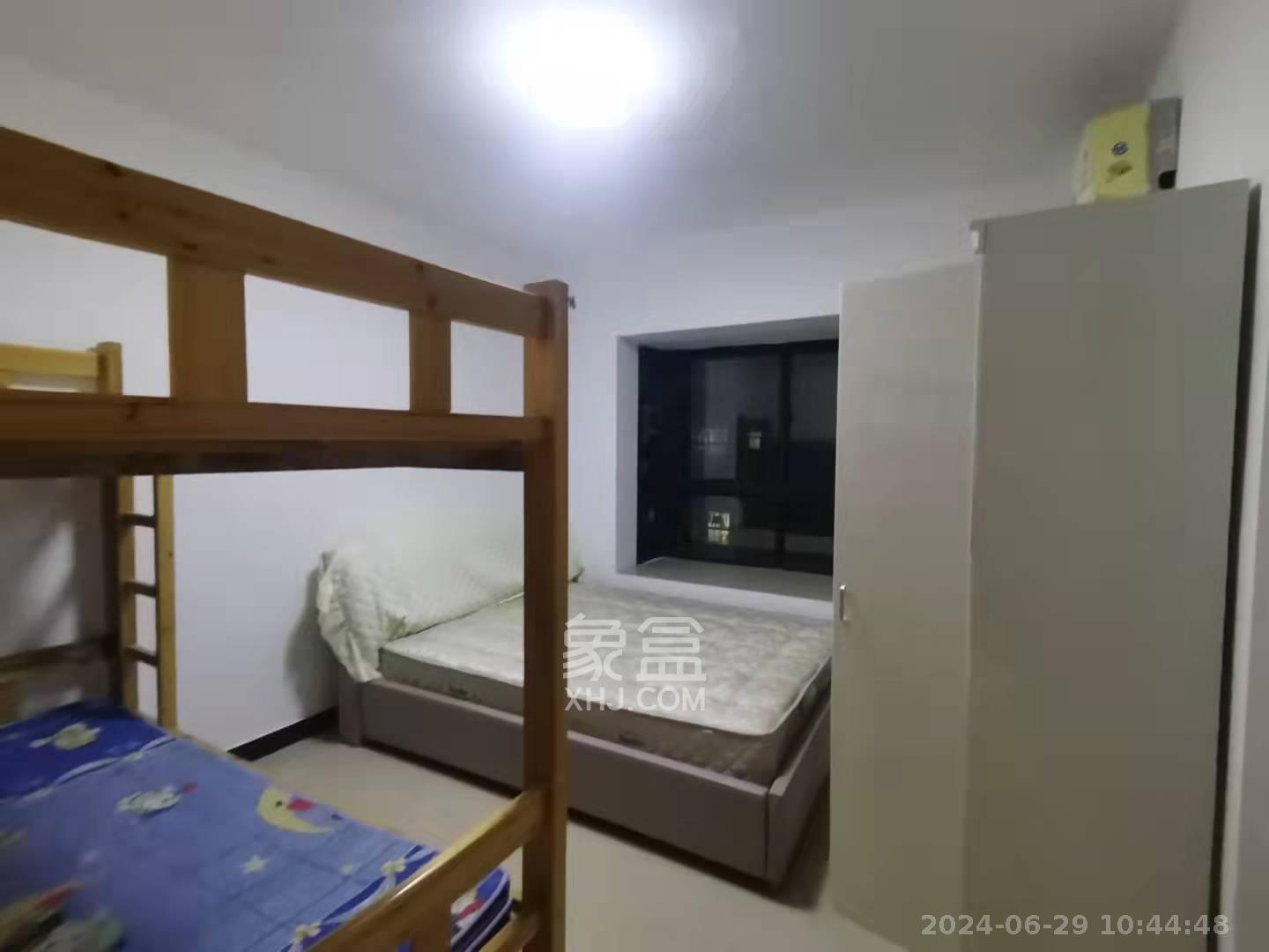 曙光领峰（曙光家园）  3室2厅1卫   2800.00元/月室内图