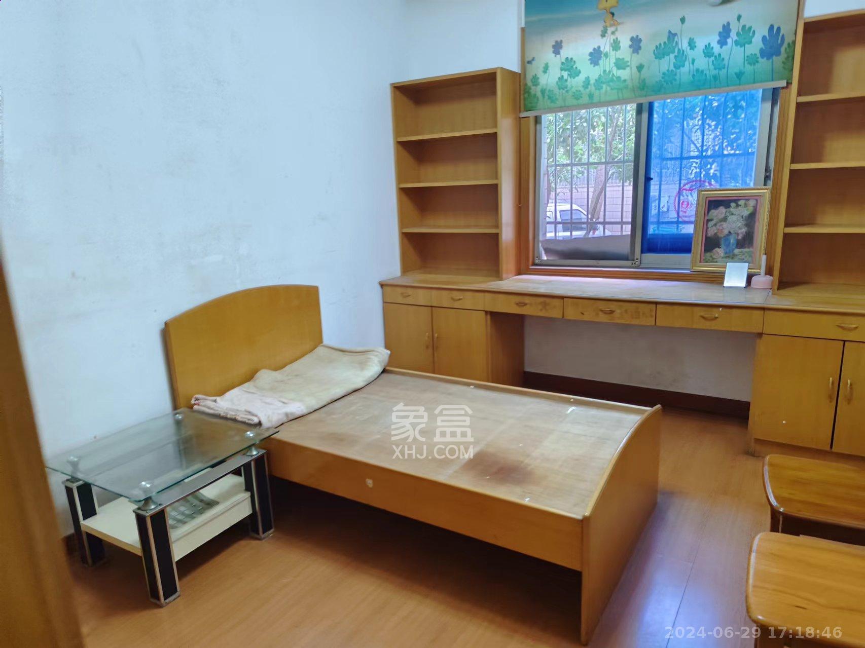 怡荷园  3室2厅1卫   2700.00元/月室内图