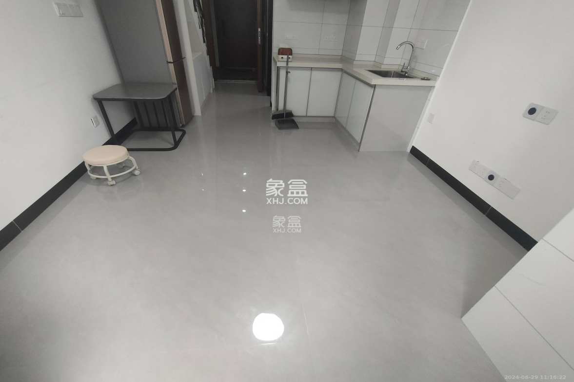 碧桂园星荟 1室1厅1卫 1300.00元/月 碧桂园星荟 1室1厅1卫 1300.00元/月室内图