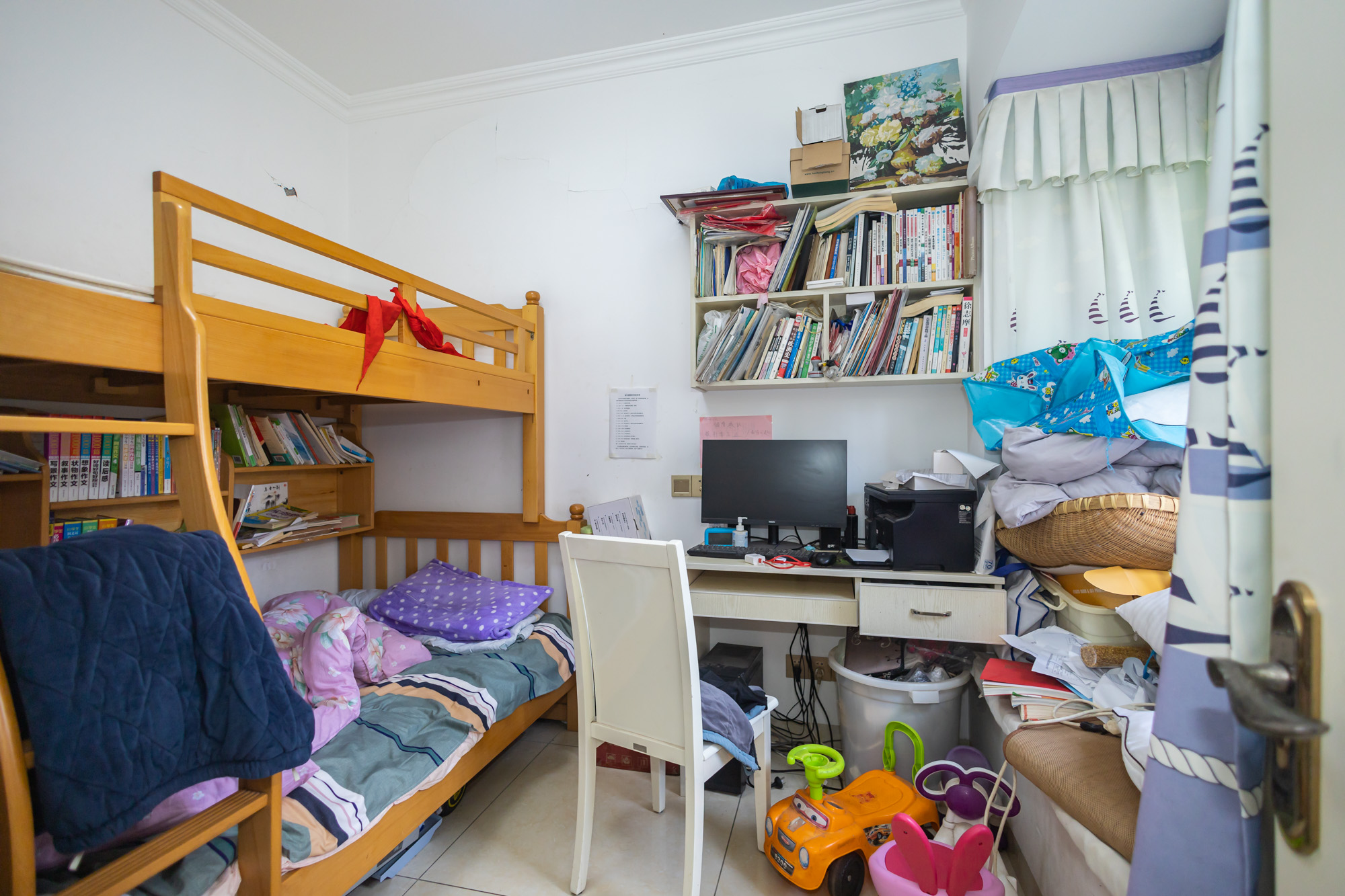 楚天世纪城西苑 3室2厅2卫 79.8万 楚天世纪城西苑 3室2厅2卫 79.8万卧室