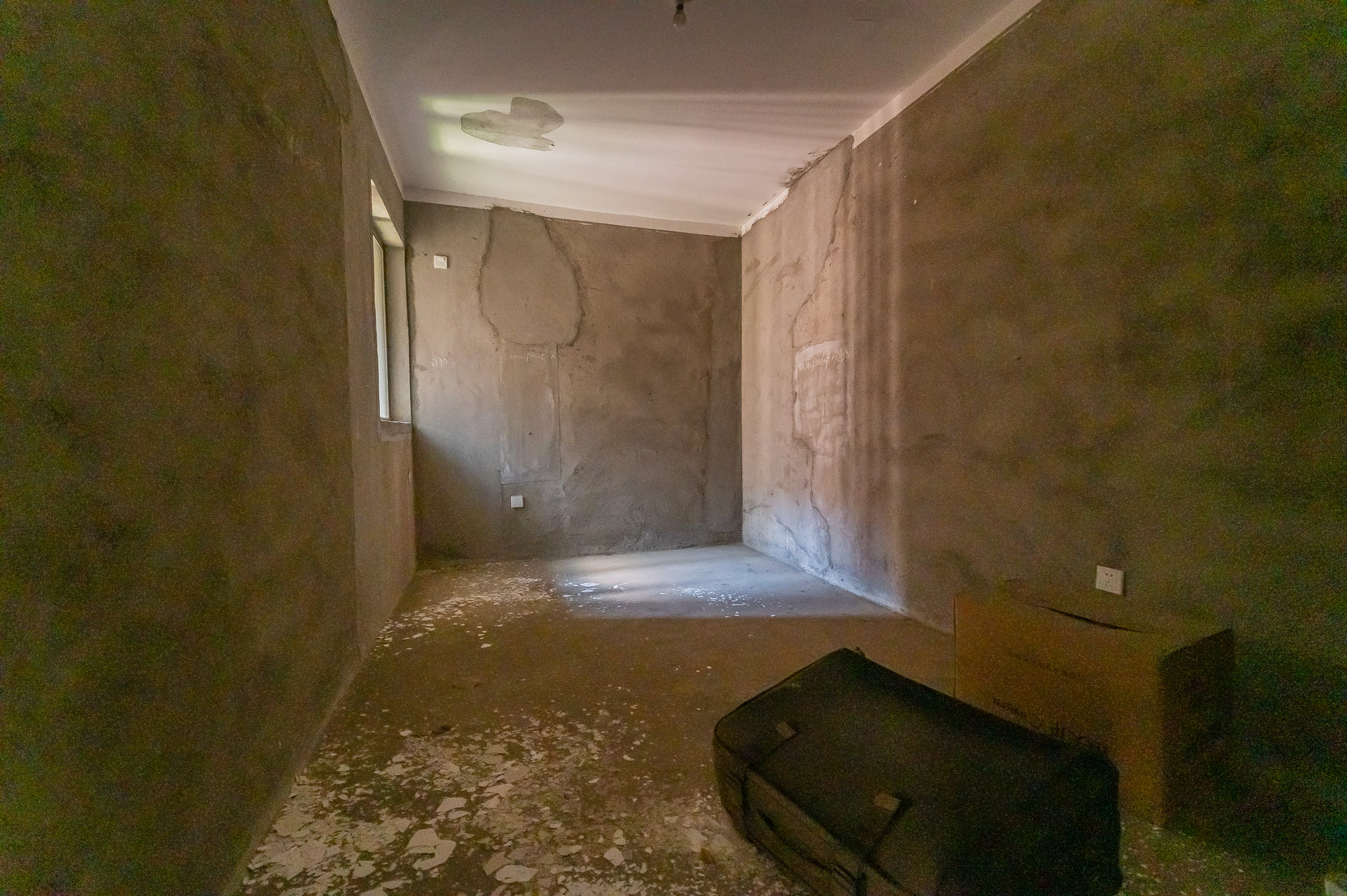 华润五彩城 3室2厅1卫 70.0万 华润五彩城 3室2厅1卫 70.0万其他