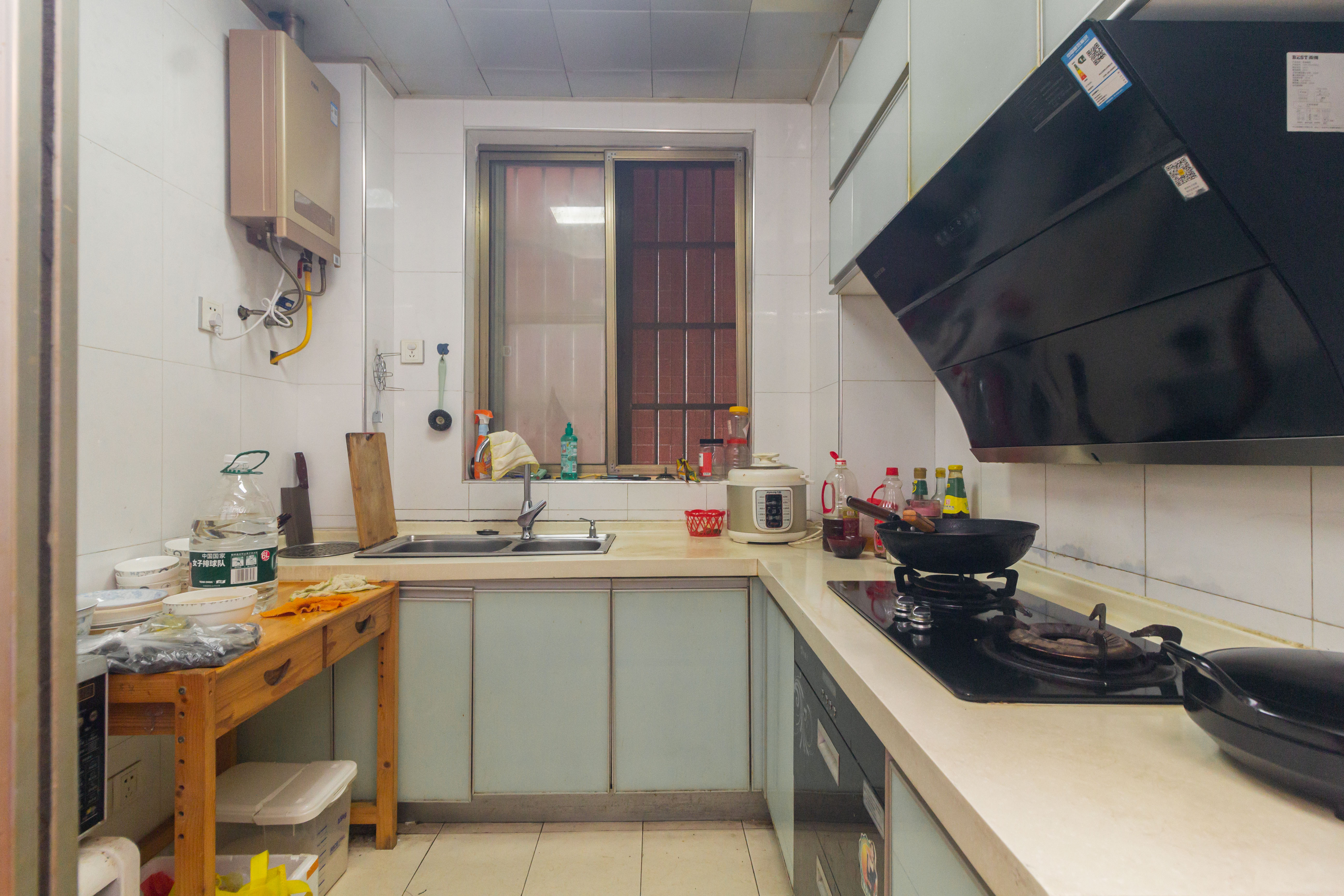 湖南有色地质勘查局宿舍(榔梨镇) 2室1厅1卫 52.0万 湖南有色地质勘查局宿舍(榔梨镇) 2室1厅1卫 52.0万厨房