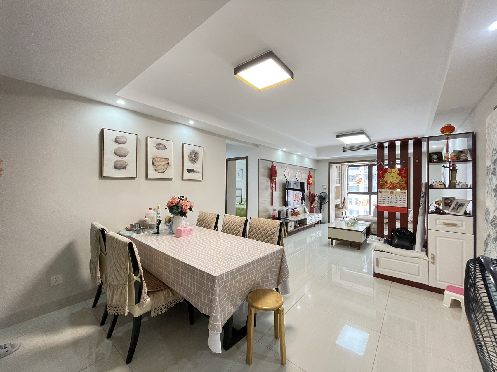 蓝溪谷 3室2厅2卫 72.8万 蓝溪谷 3室2厅2卫 72.8万室内图