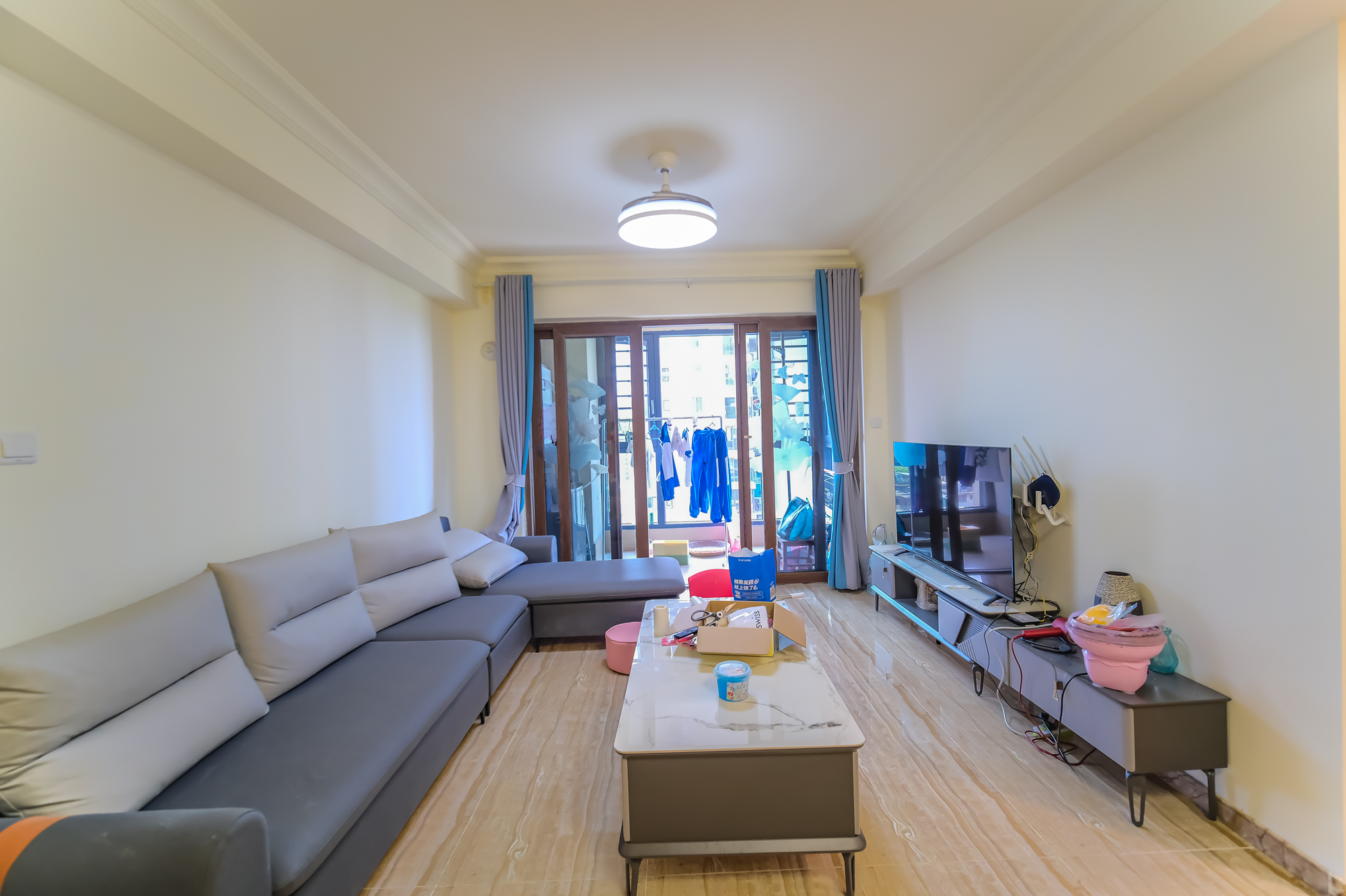 碧桂园翘楚棠 3室2厅2卫 79.8万 碧桂园翘楚棠 3室2厅2卫 79.8万客厅