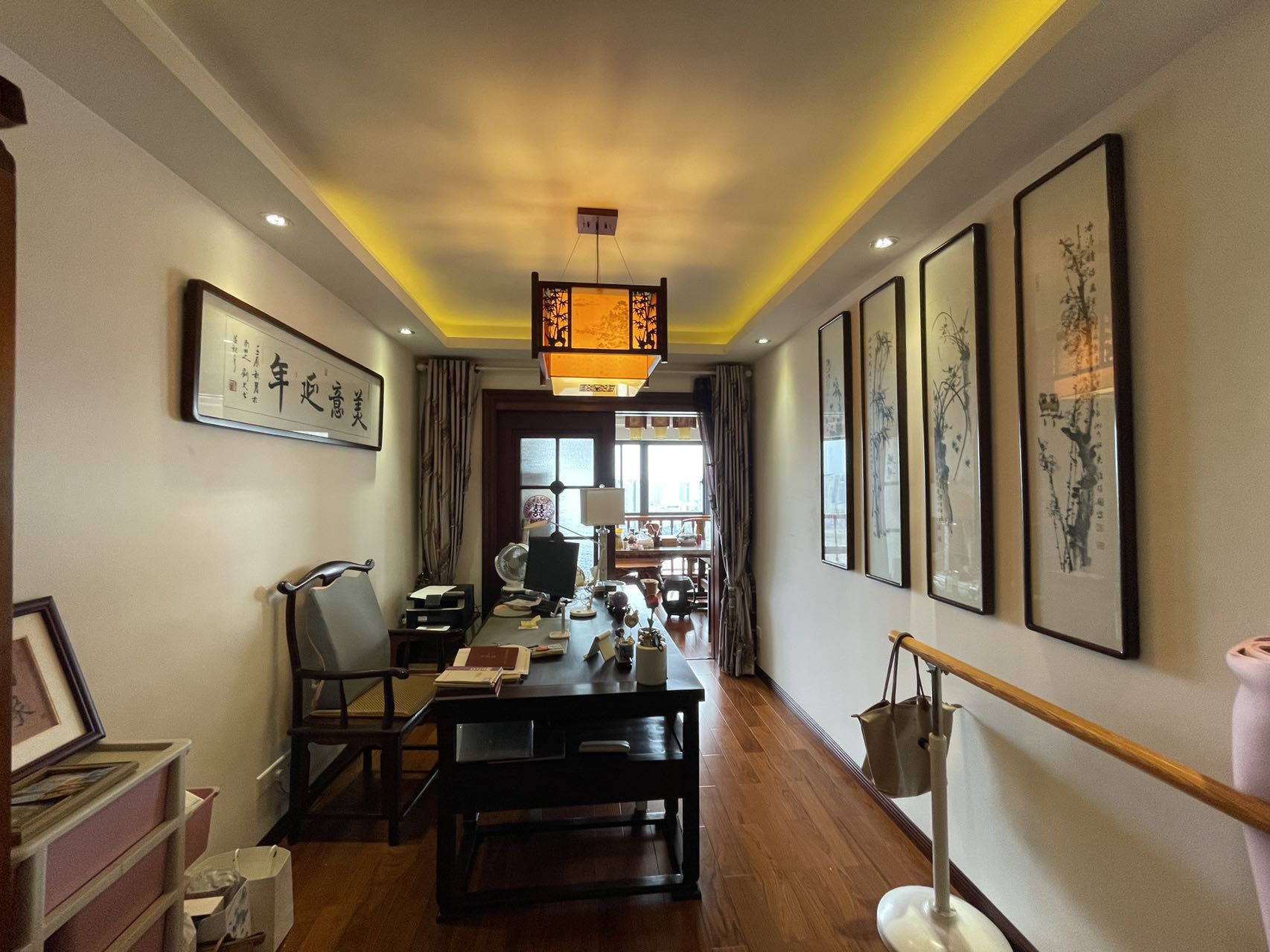 湘银金色阳光 5室2厅2卫 220.0万 湘银金色阳光 5室2厅2卫 220.0万室内图